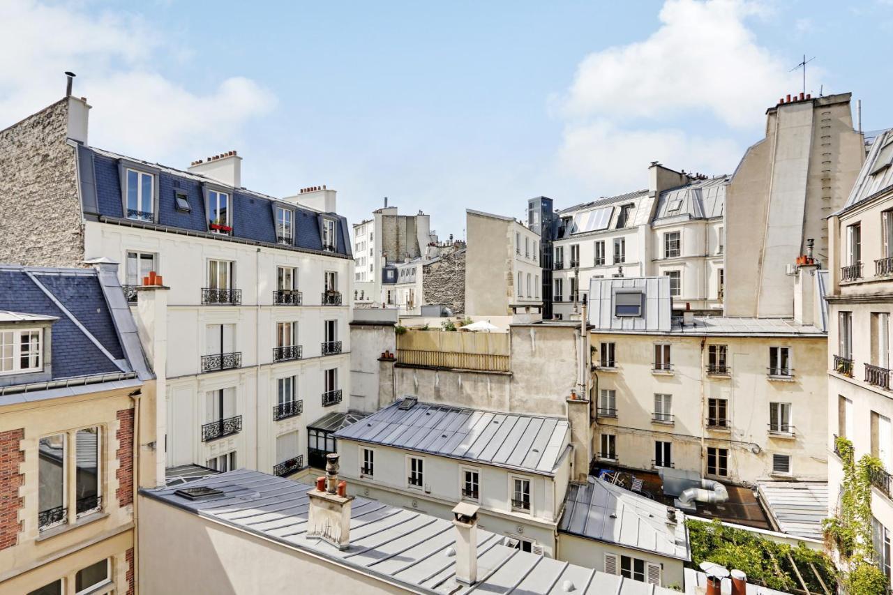 Pick A Flat's Apartments in Champs Elysées - Rue du Colisée París Exterior foto